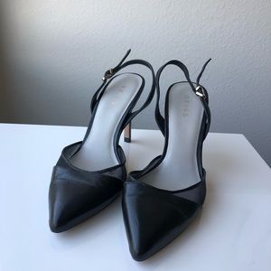 Kitten heels with mesh detail